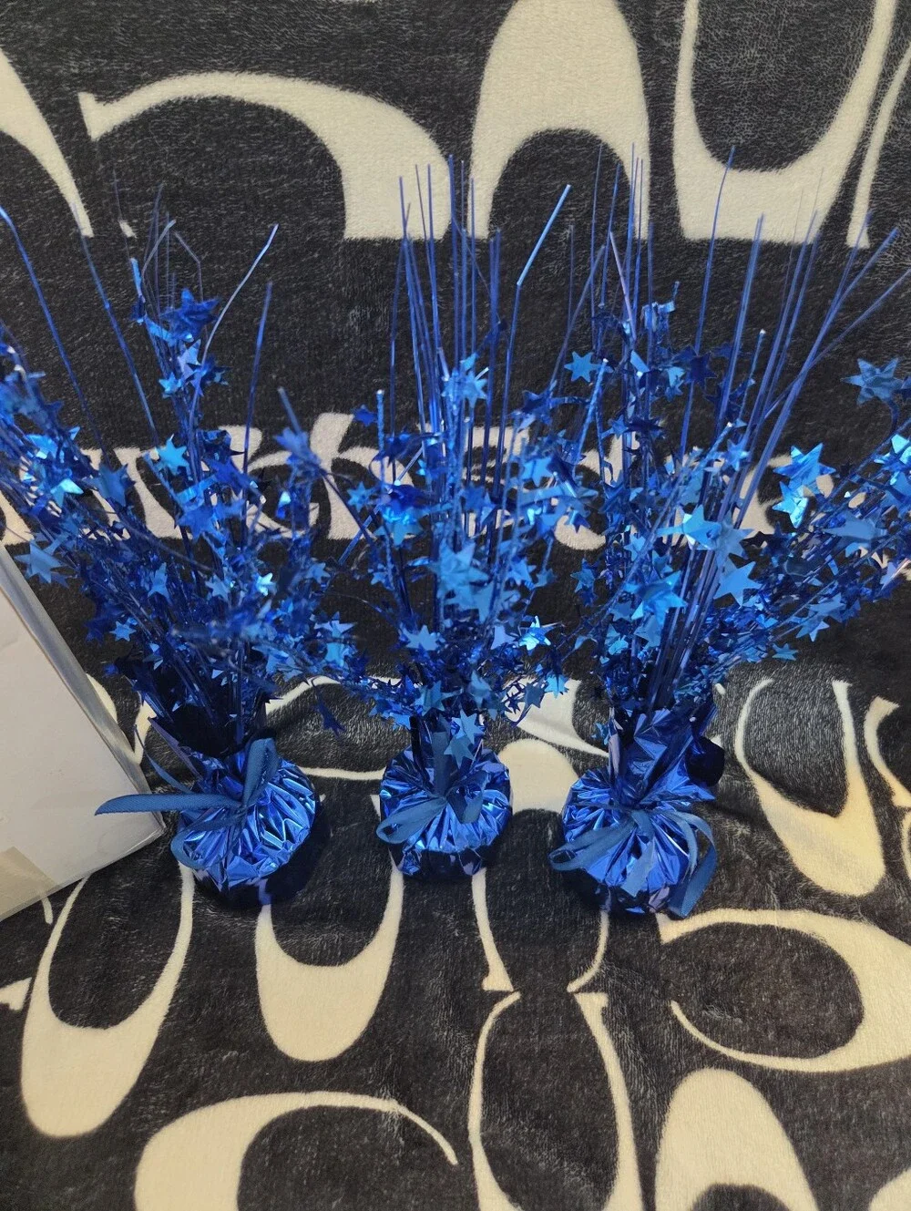 N/A blue starburst
